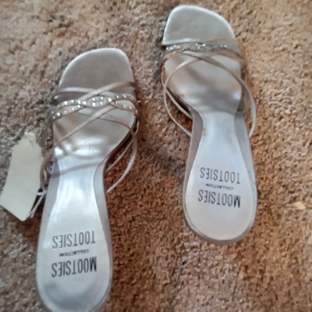 Mootsies Tootsies Metallic Strappy Sandals